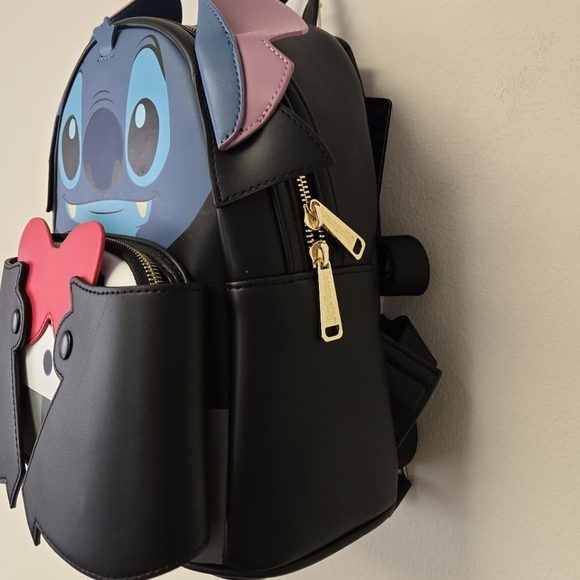 Loungefly Disney Stitch Vampire Bow Tie Backpack main image 7